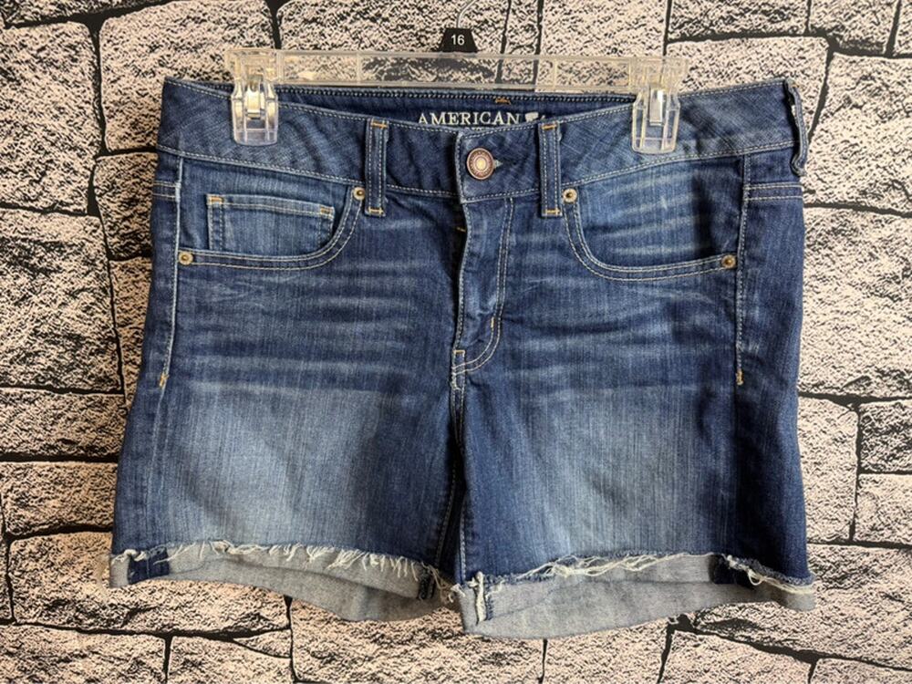Ladies American Eagle Jean Shorts - Size 12
